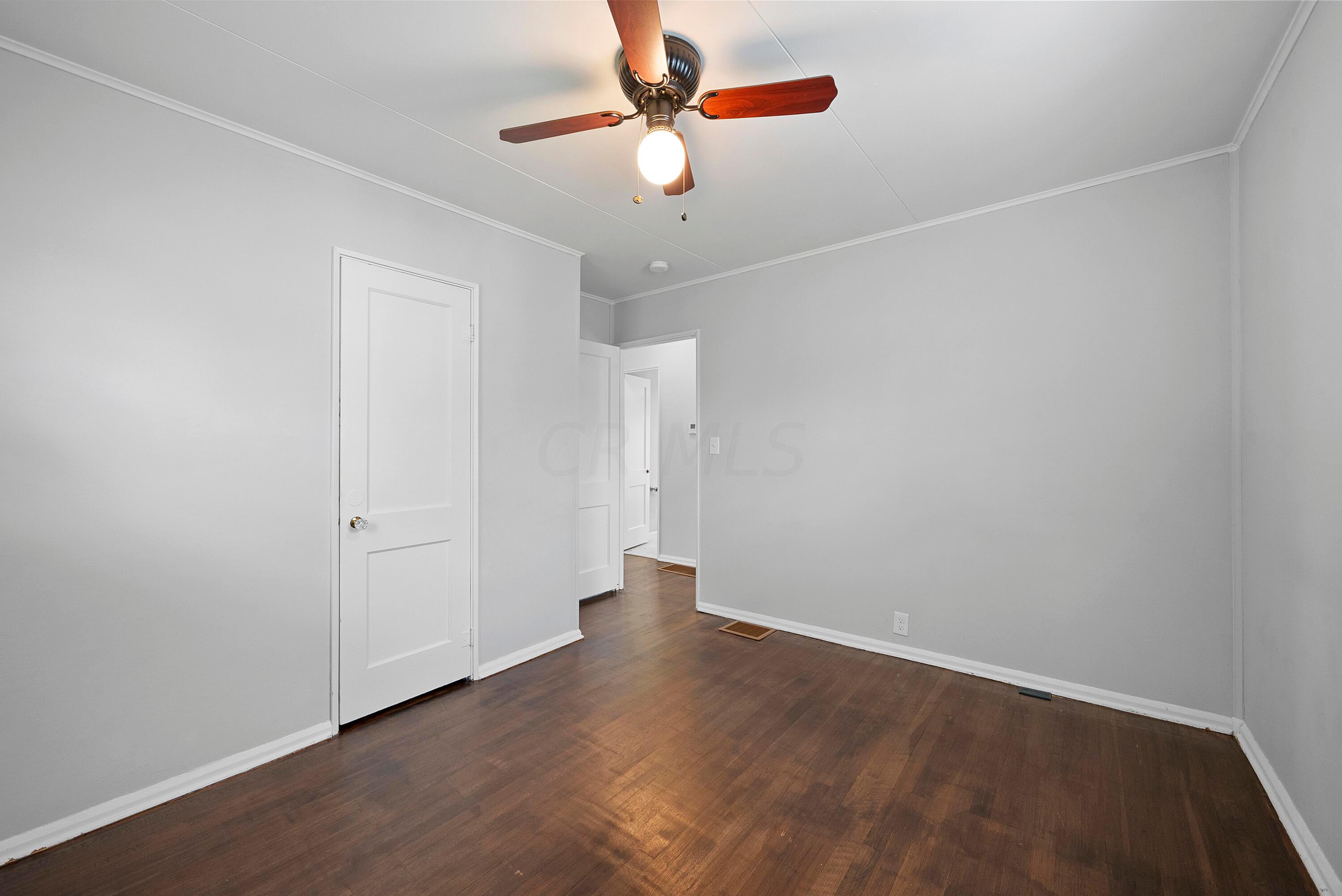 388 Derrer Road Columbus, OH 43204 - Photo 11 of 45 Bedroom #1