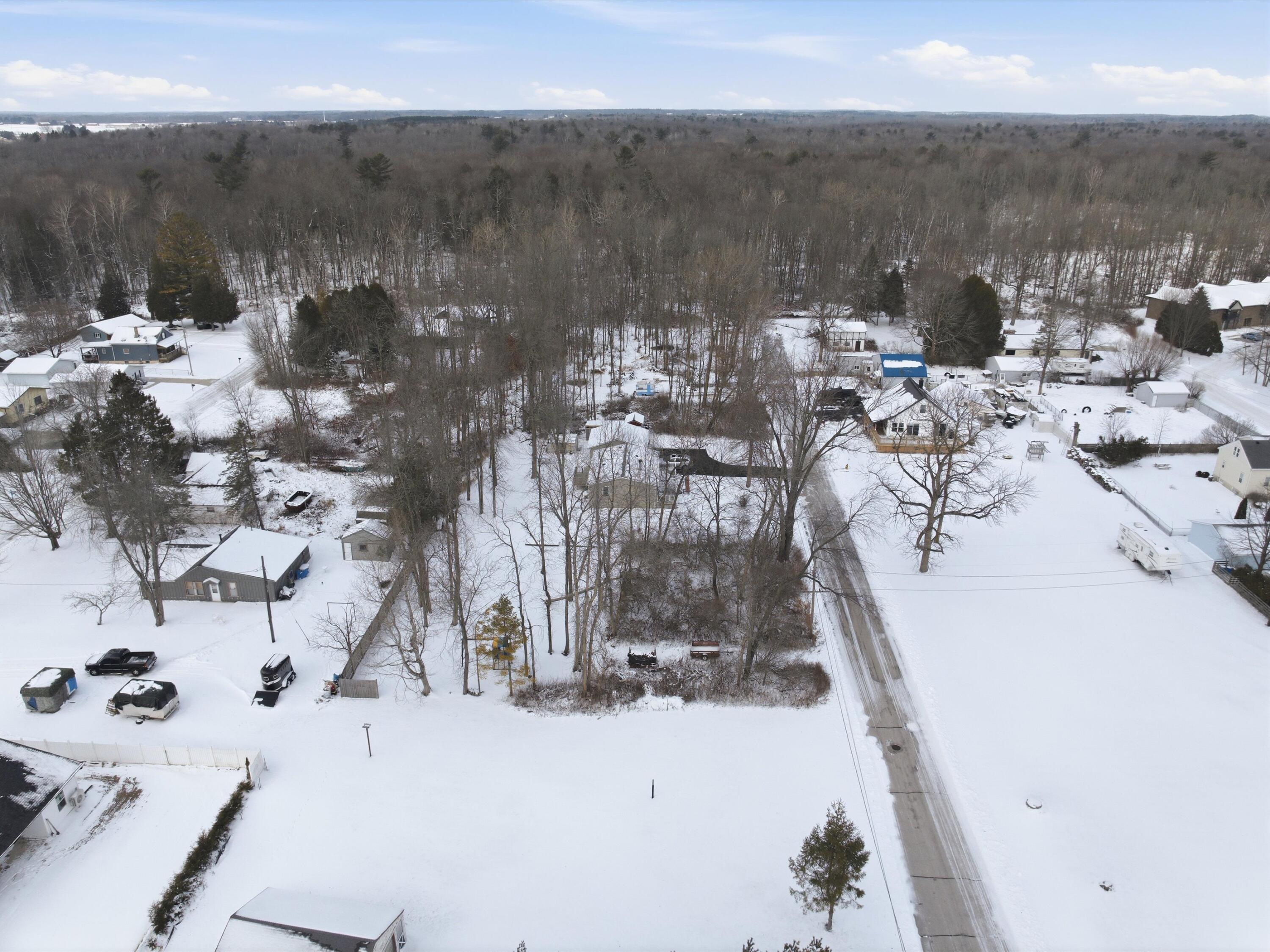 Two Florence Street Two Rivers, WI 54241 - Photo 6 of 11 05-006_DJI_20251205134747_0087_D