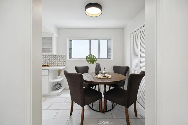 $619,998 | 6101 Fulton Avenue, Unit 8, Van Nuys, CA 91401