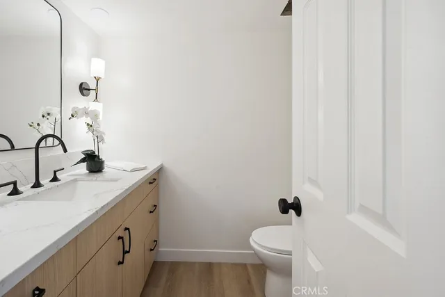 $619,998 | 6101 Fulton Avenue, Unit 8, Van Nuys, CA 91401