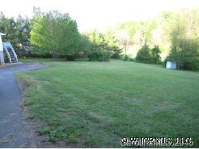 8 Green Valley Road Leicester, NC 28748 - Photo 4 of 12 Gallery Image 4
