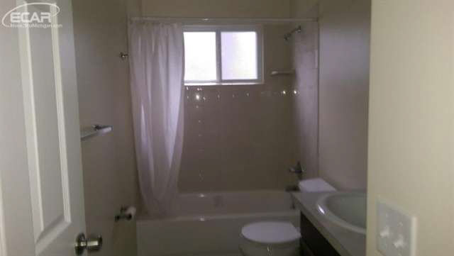 2458 Lavelle Road Flint, MI 48504 - Photo 9 of 10 20425057-8.JPG