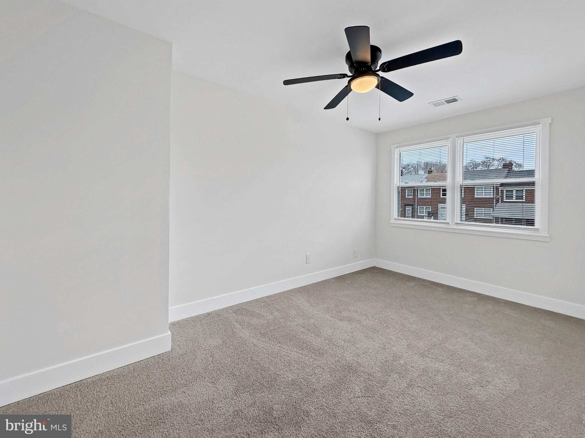 4217 Doris Avenue Baltimore, MD 21225 - Photo 10 of 17