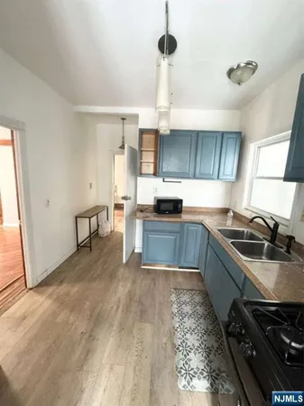 $375,000 | 174 Munn Avenue, Irvington, NJ 07111