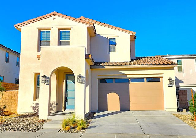 a house view with a outdoor space