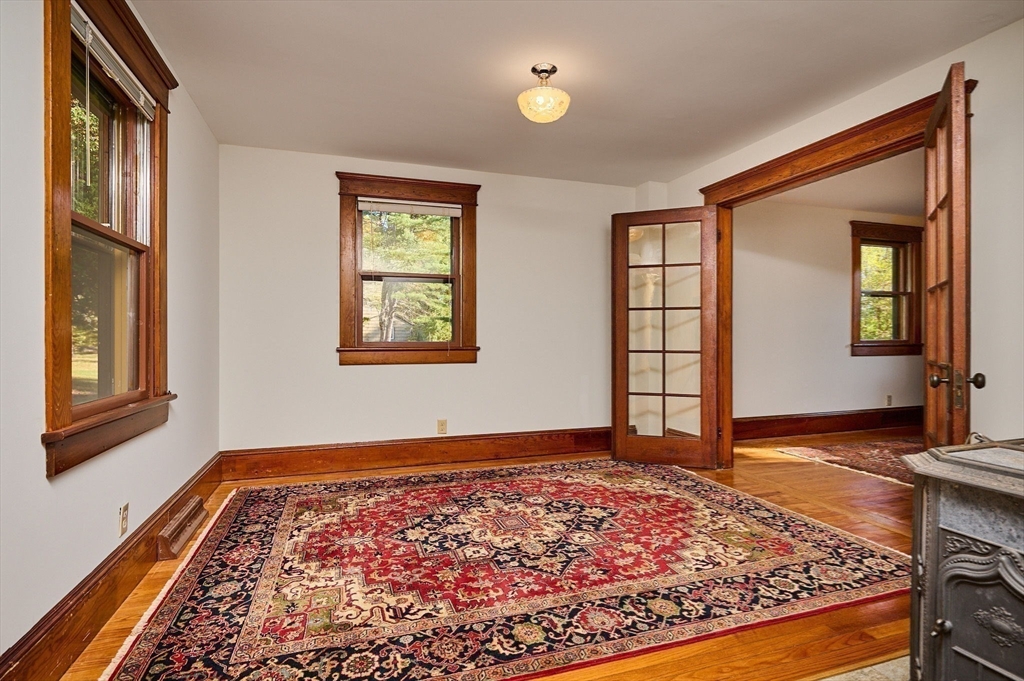 362 Kennedy Road Northampton, MA 01053 - Photo 11 of 42