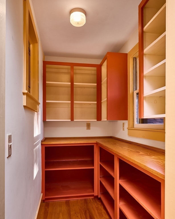 362 Kennedy Road Northampton, MA 01053 - Photo 18 of 42