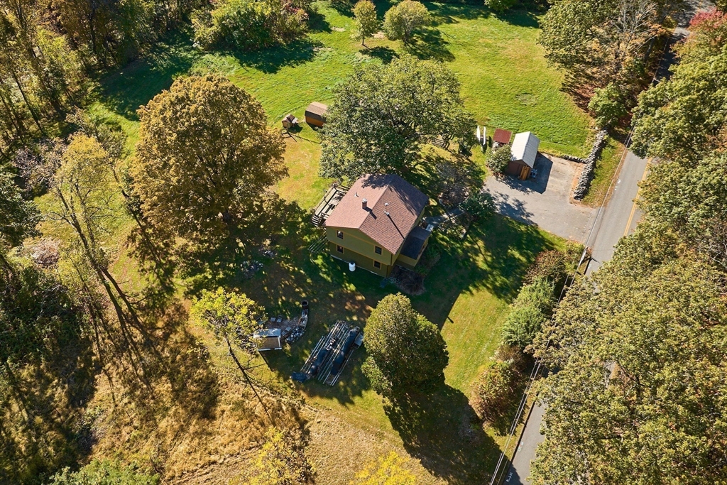 362 Kennedy Road Northampton, MA 01053 - Photo 3 of 42