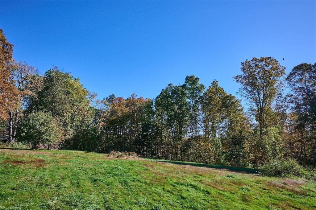 362 Kennedy Road Northampton, MA 01053 - Photo 33 of 42