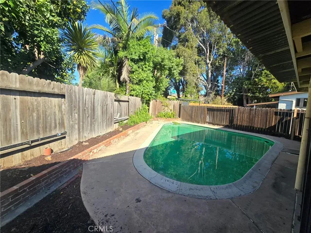 $3,995 | 2361 Faust Avenue, Long Beach, CA 90815