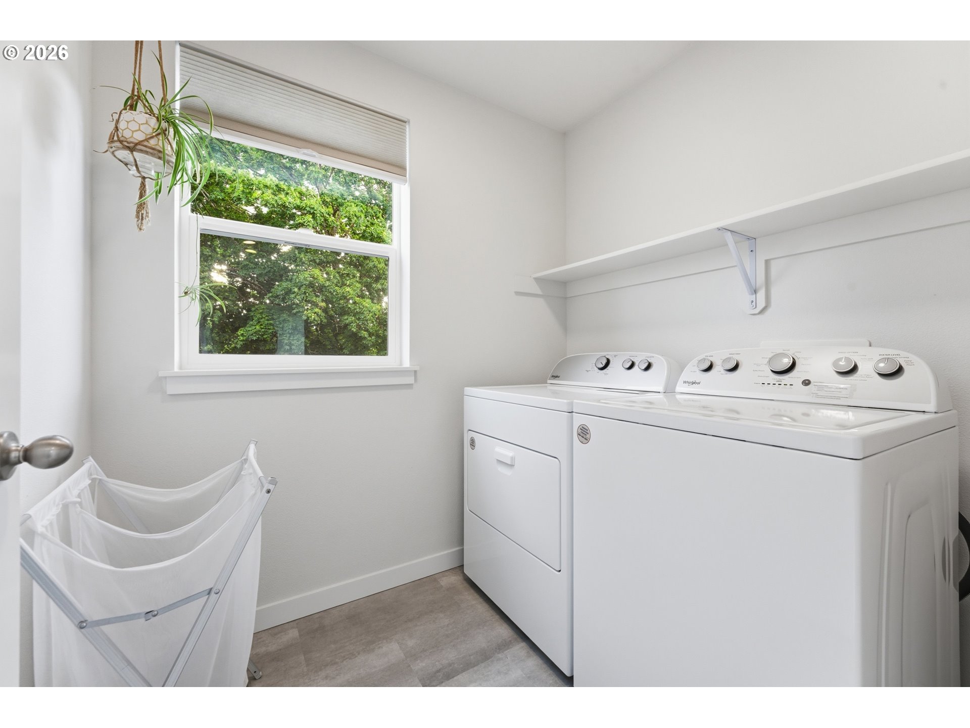 4914 Southeast 84th Avenue Portland, OR 97266 - Photo 25 of 31 Laundry