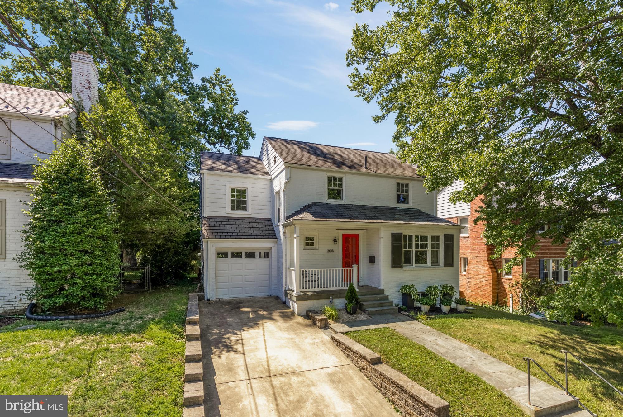 2108 Ross Road Silver Spring, MD 20910 - Photo 3 of 59
