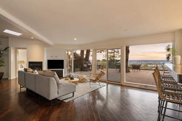 $5,495,000 | 2165 Balboa Avenue, Del Mar, CA 92014