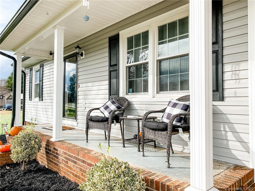4257 Barrier Road Concord, NC 28025 - Photo 2 of 22