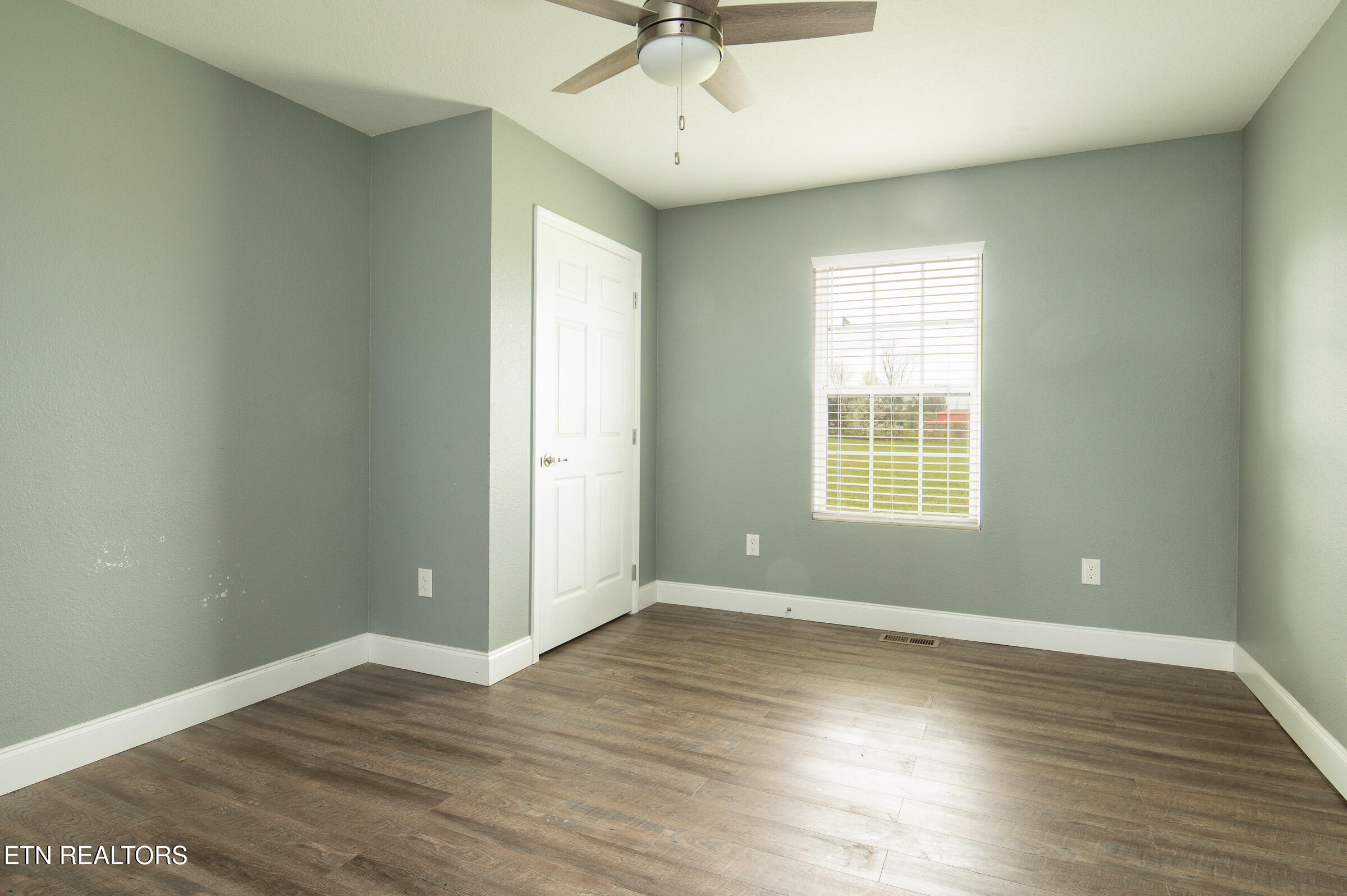 935 Oakland Road Sweetwater, TN 37874 - Photo 14 of 18 JBP_Oakland935_2400px-11