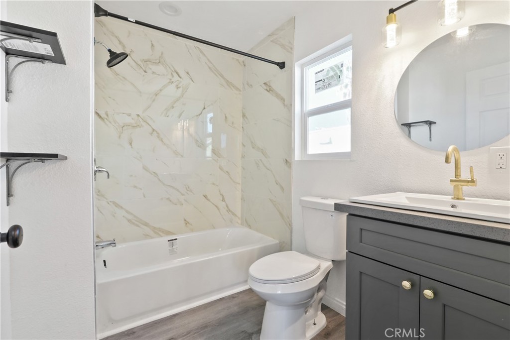 1612 East 7th Street Long Beach, CA 90813 - Photo 16 of 18