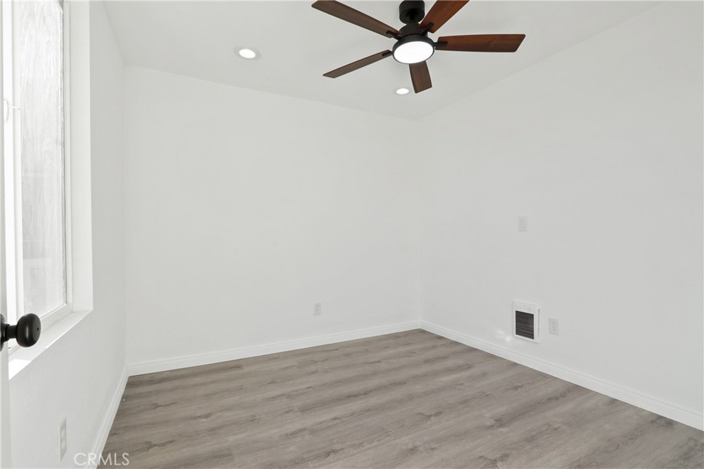 1612 East 7th Street Long Beach, CA 90813 - Photo 17 of 18