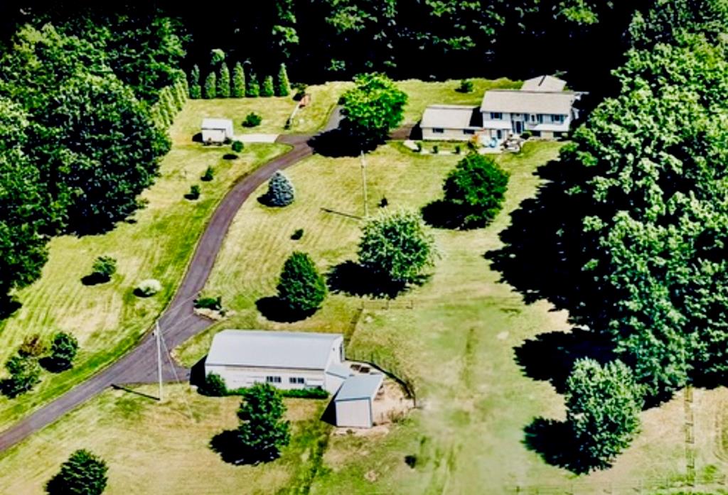 879 Kahle Road Summerville, PA 15864 - Photo 1 of 38