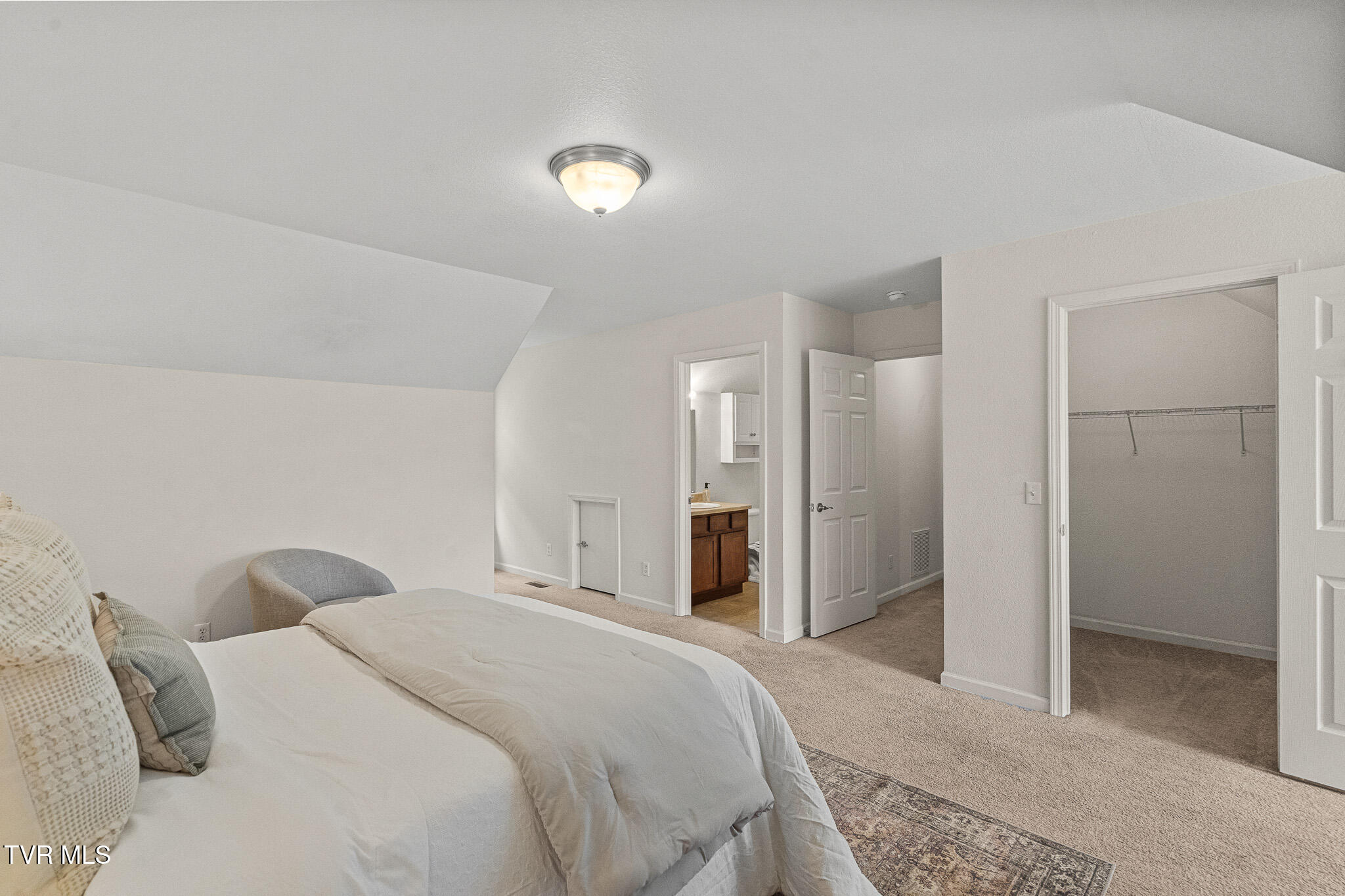 396 Jonesboro Road, Unit 1 Piney Flats, TN 37686 - Photo 19 of 22 Jonesboro Rd 18