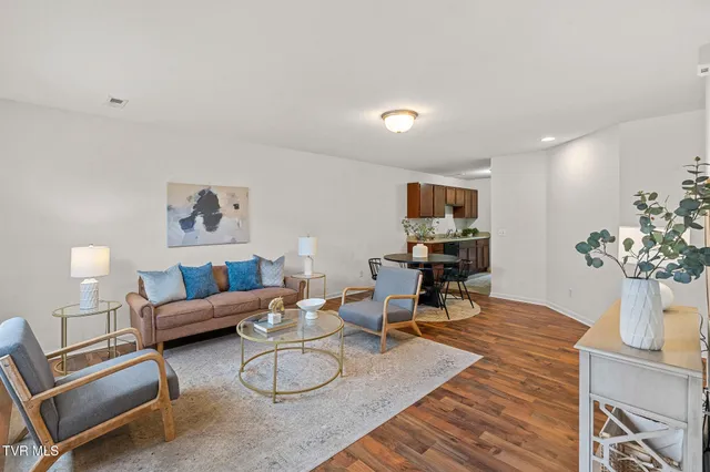 $225,900 | 396 Jonesboro Road, Unit 1, Piney Flats, TN 37686