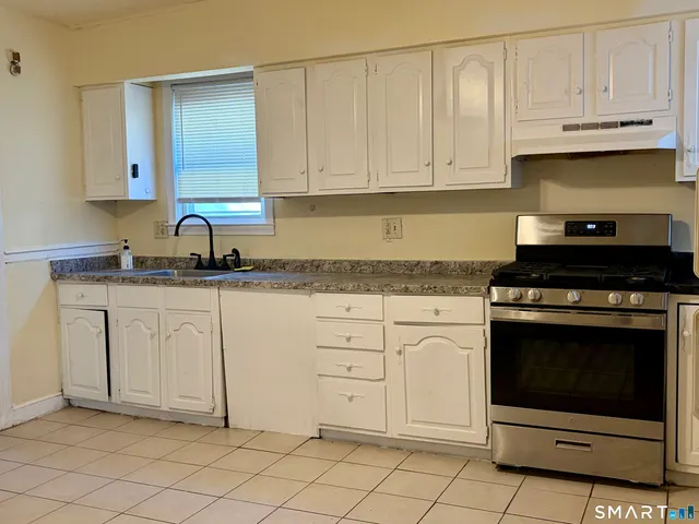 $1,760 | 162 Gilbert Avenue, New Haven, CT 06511