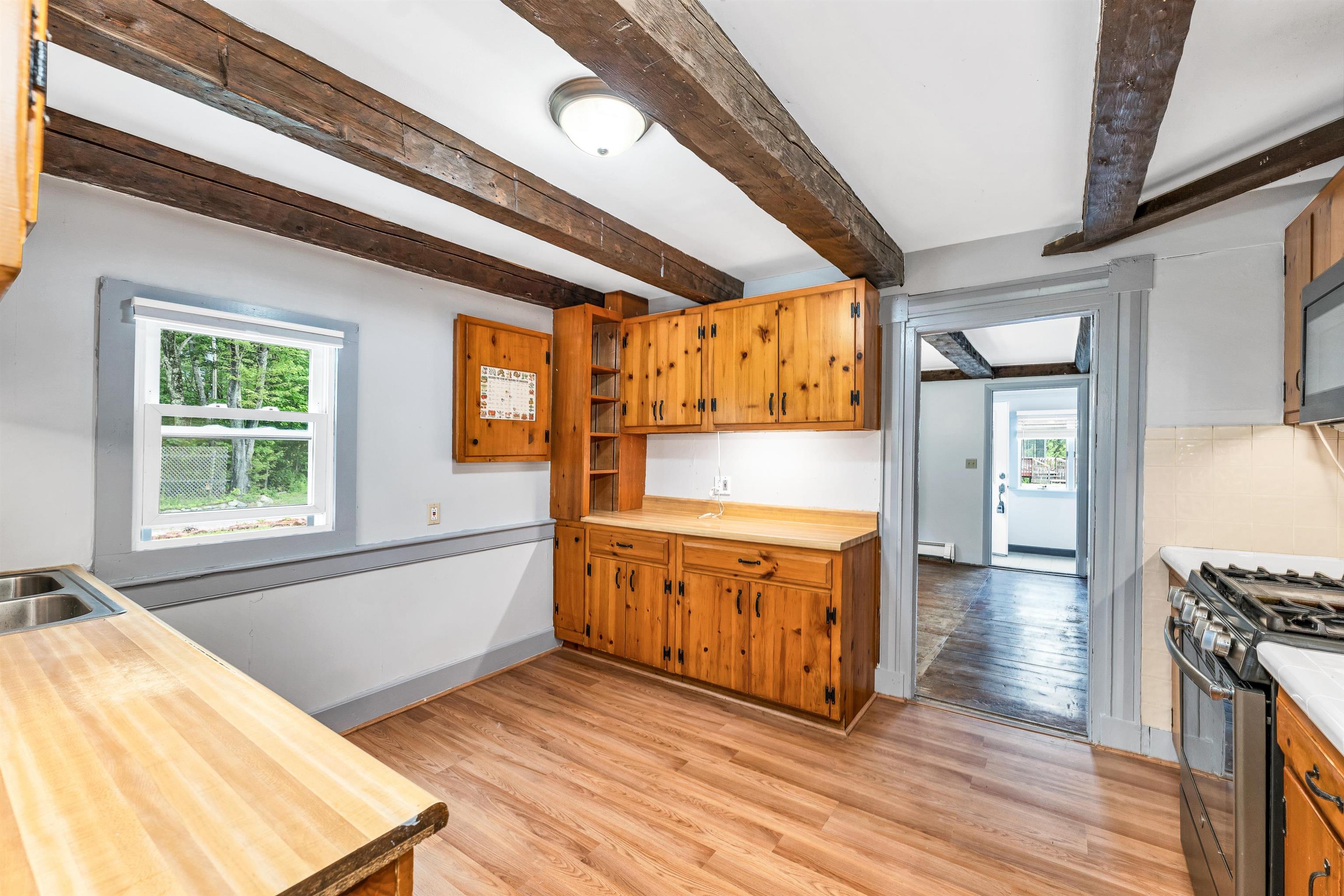 225 Simon Hill Road Effingham, NH 03882 - Photo 15 of 58