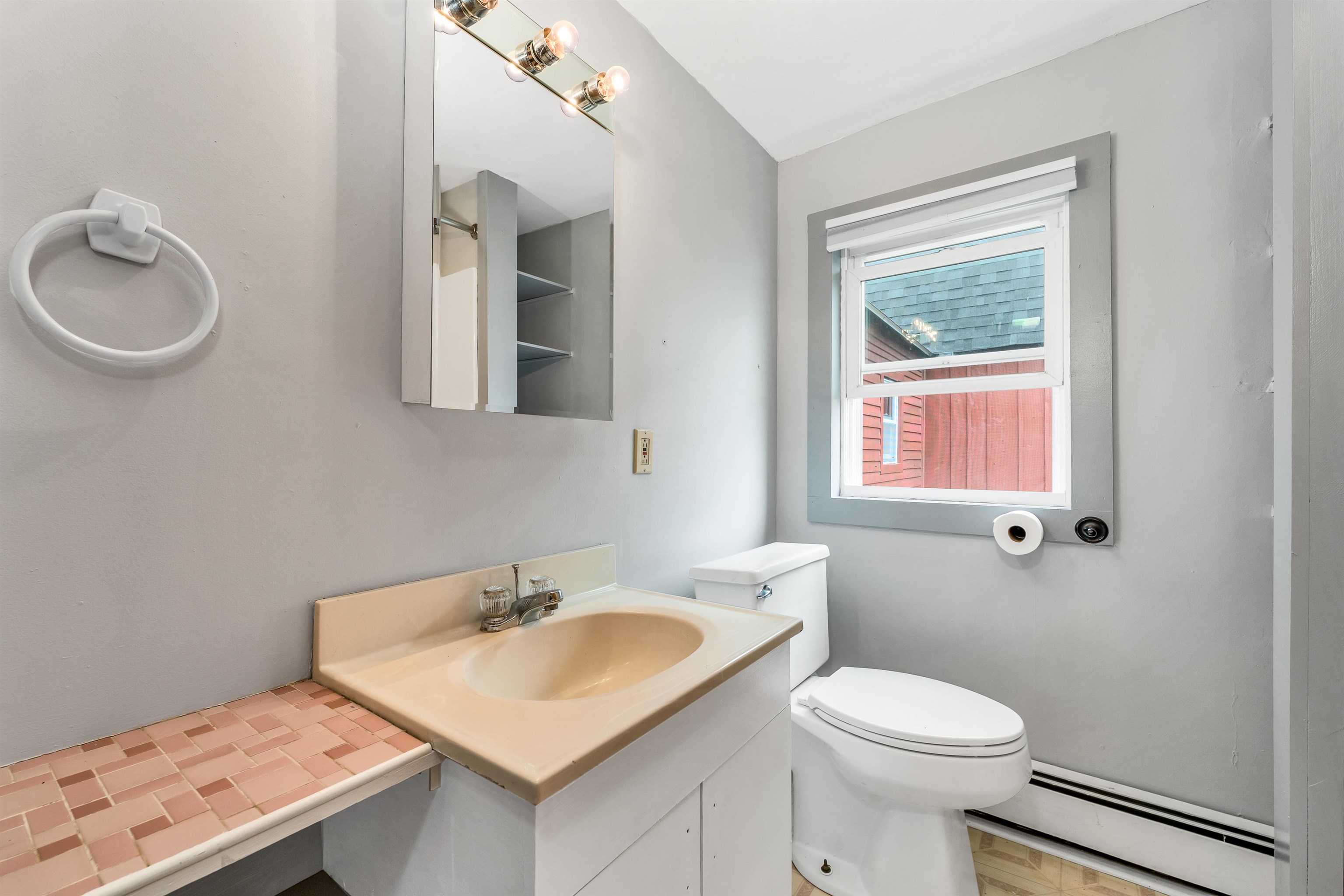 225 Simon Hill Road Effingham, NH 03882 - Photo 19 of 58