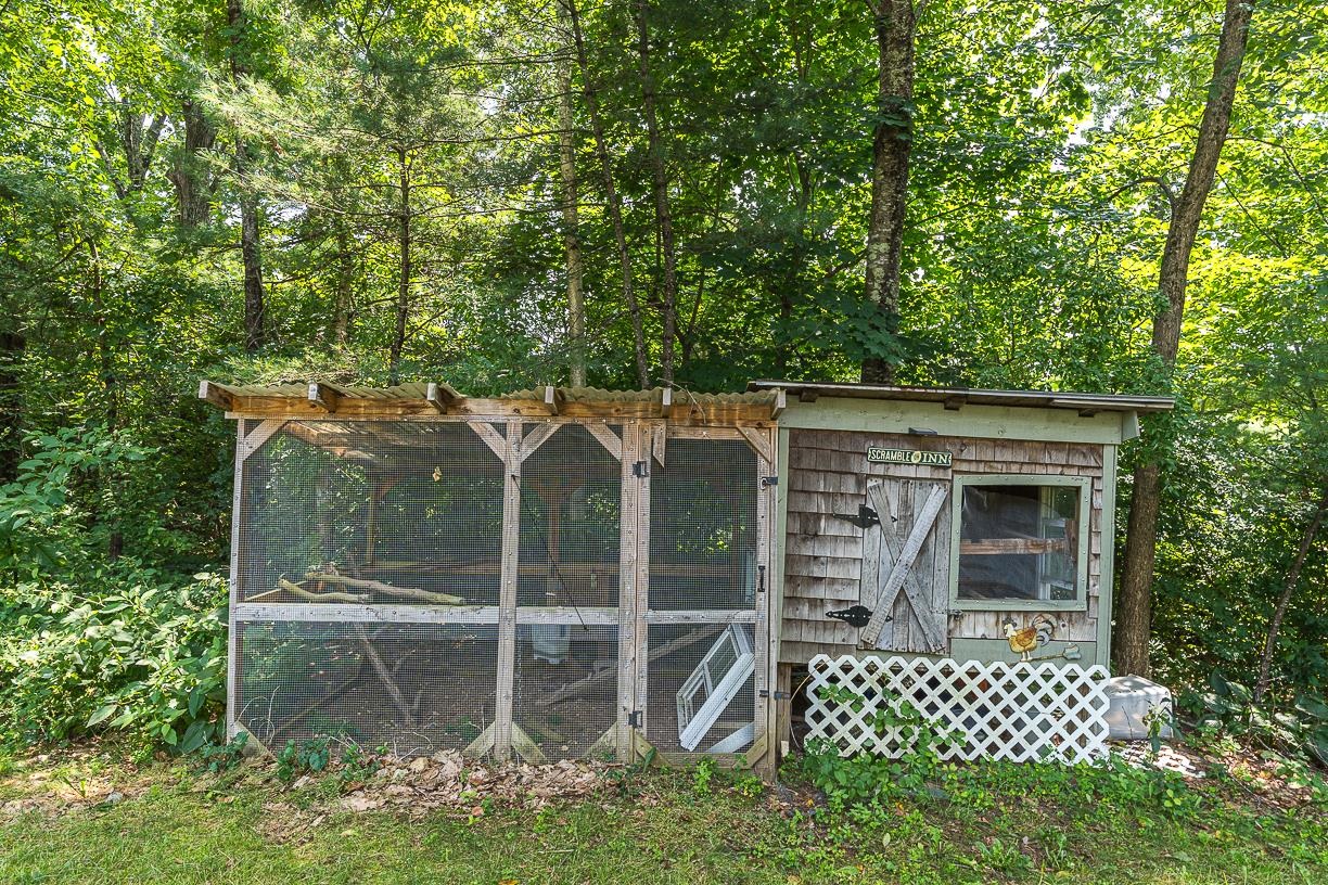 201 Mitchell Road Nottingham, NH 03290 - Photo 33 of 40