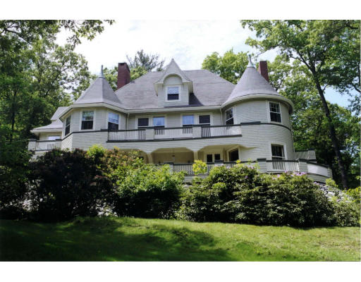 9 Bushnell Drive Lexington, MA 02421 - Photo 1 of 10 Gallery Image 1
