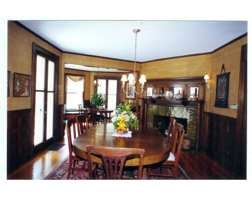 9 Bushnell Drive Lexington, MA 02421 - Photo 5 of 10 Gallery Image 5
