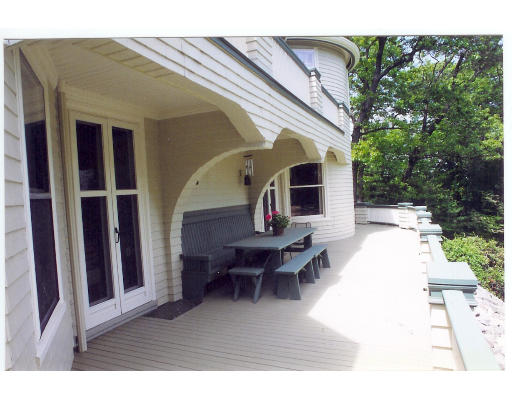 9 Bushnell Drive Lexington, MA 02421 - Photo 10 of 10 Gallery Image 10
