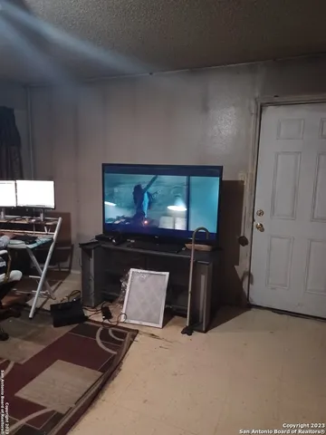 $439,900 | 7535 Windsor Oaks, San Antonio, TX 78239