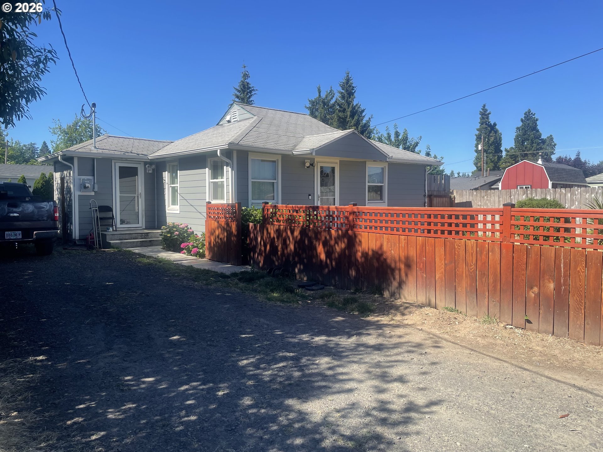 5593 B Street Springfield, OR 97478 - Photo 3 of 19