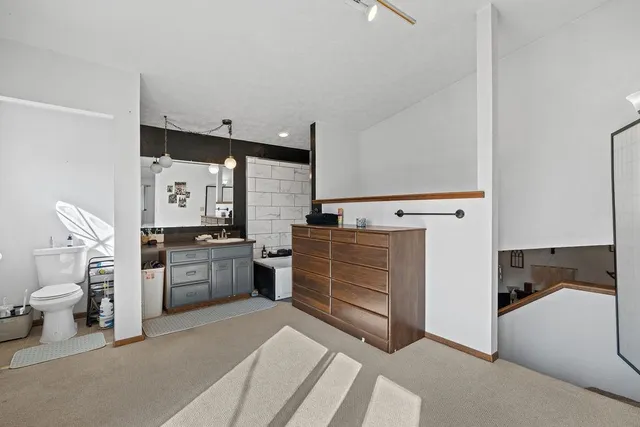 $340,000 | 102 South Lake Street, Tekoa, WA 99033