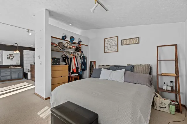 $340,000 | 102 South Lake Street, Tekoa, WA 99033