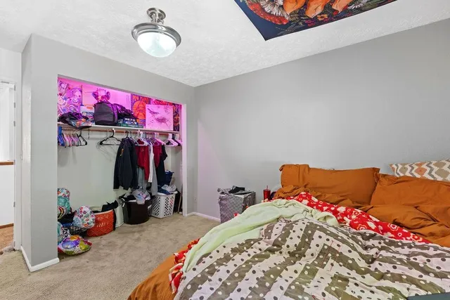 $340,000 | 102 South Lake Street, Tekoa, WA 99033