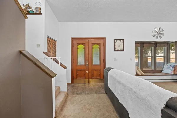 $330,000 | 102 South Lake Street, Tekoa, WA 99033