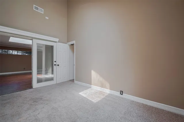 $405,000 | 15509 Lakeview Drive, Jersey Village, TX 77040