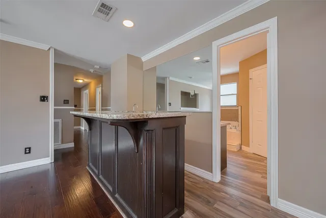 $405,000 | 15509 Lakeview Drive, Jersey Village, TX 77040