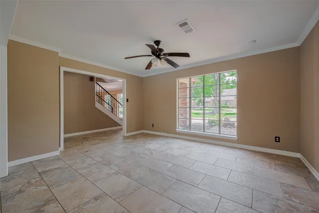 $405,000 | 15509 Lakeview Drive, Jersey Village, TX 77040