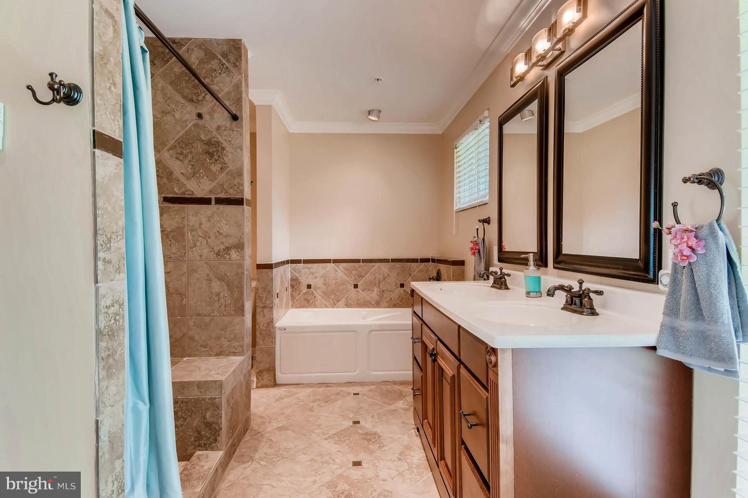 9109 Field Road Pikesville, MD 21208 - Photo 14 of 28 Bath (Master)