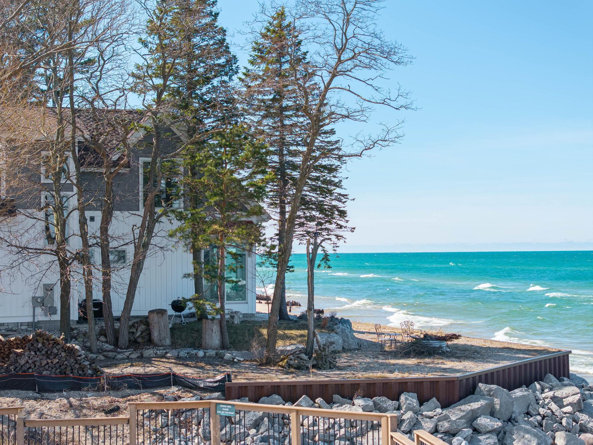 3126 Lakeshore Road Manistee, MI 49660 - Photo 14 of 79