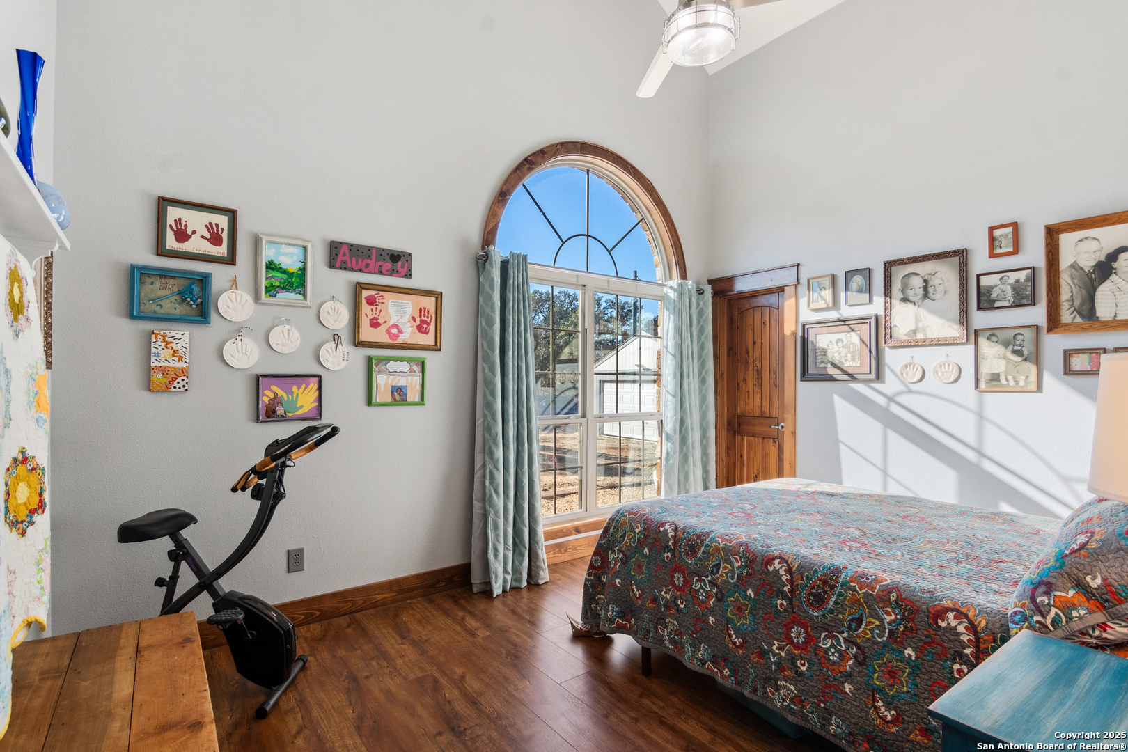 381 Cam Primero Leakey, TX 78873 - Photo 21 of 56