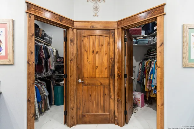 $659,000 | 381 Cam Primero, Leakey, TX 78873