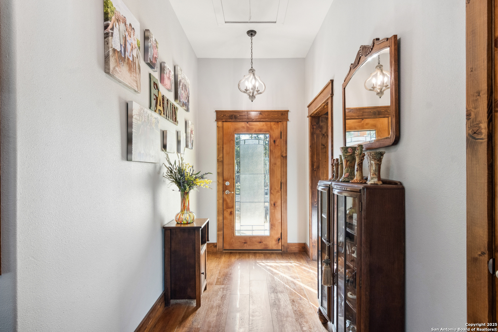 381 Cam Primero Leakey, TX 78873 - Photo 5 of 56