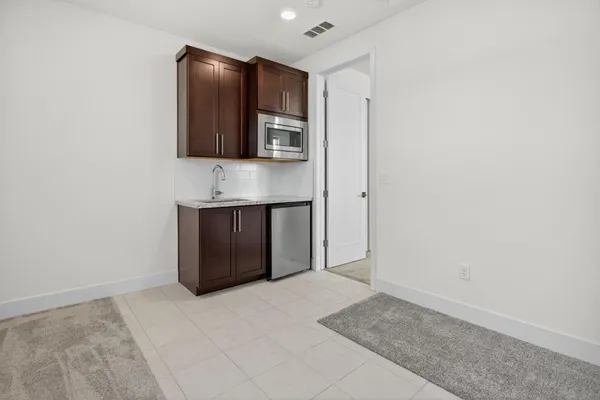 $975,000 | 6640 Silverleaf Court, Tracy, CA 95377