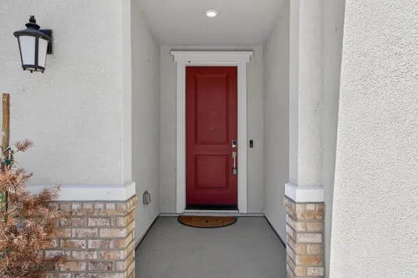 $975,000 | 6640 Silverleaf Court, Tracy, CA 95377