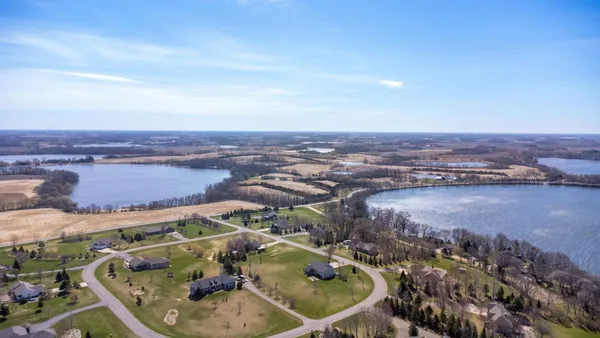 $599,000 | 17008 236th Circle, Hutchinson, MN 55350