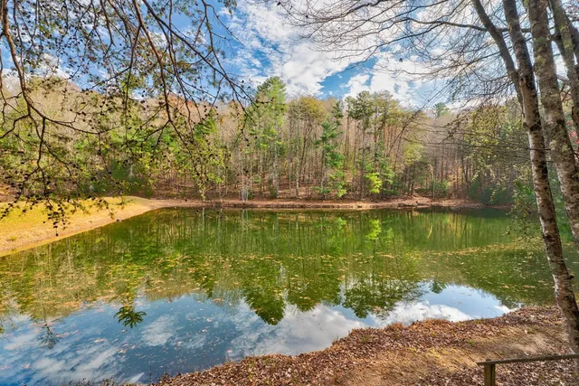 $295,000 | 96 Clubhouse Court, Ellijay, GA 30536