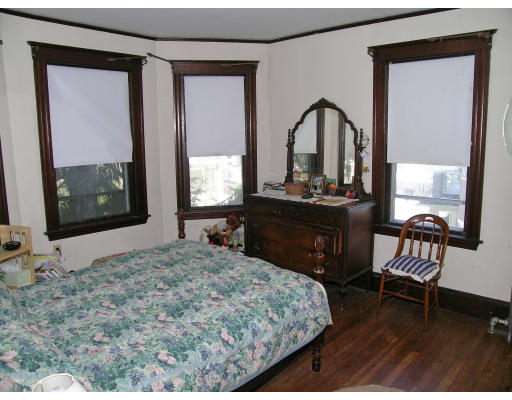 8 Lincoln Road Brookline, MA 02445 - Photo 8 of 10